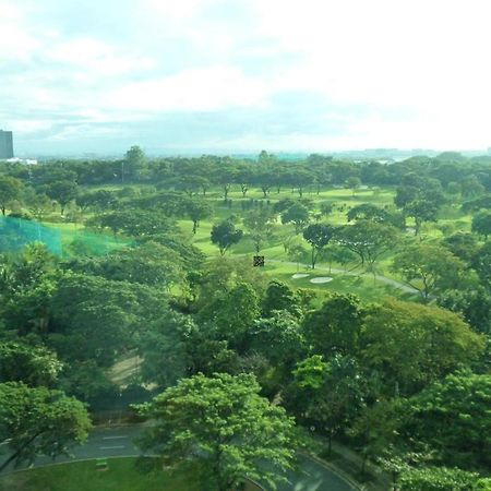 Avant Apartments At The Fort Manila Exterior photo